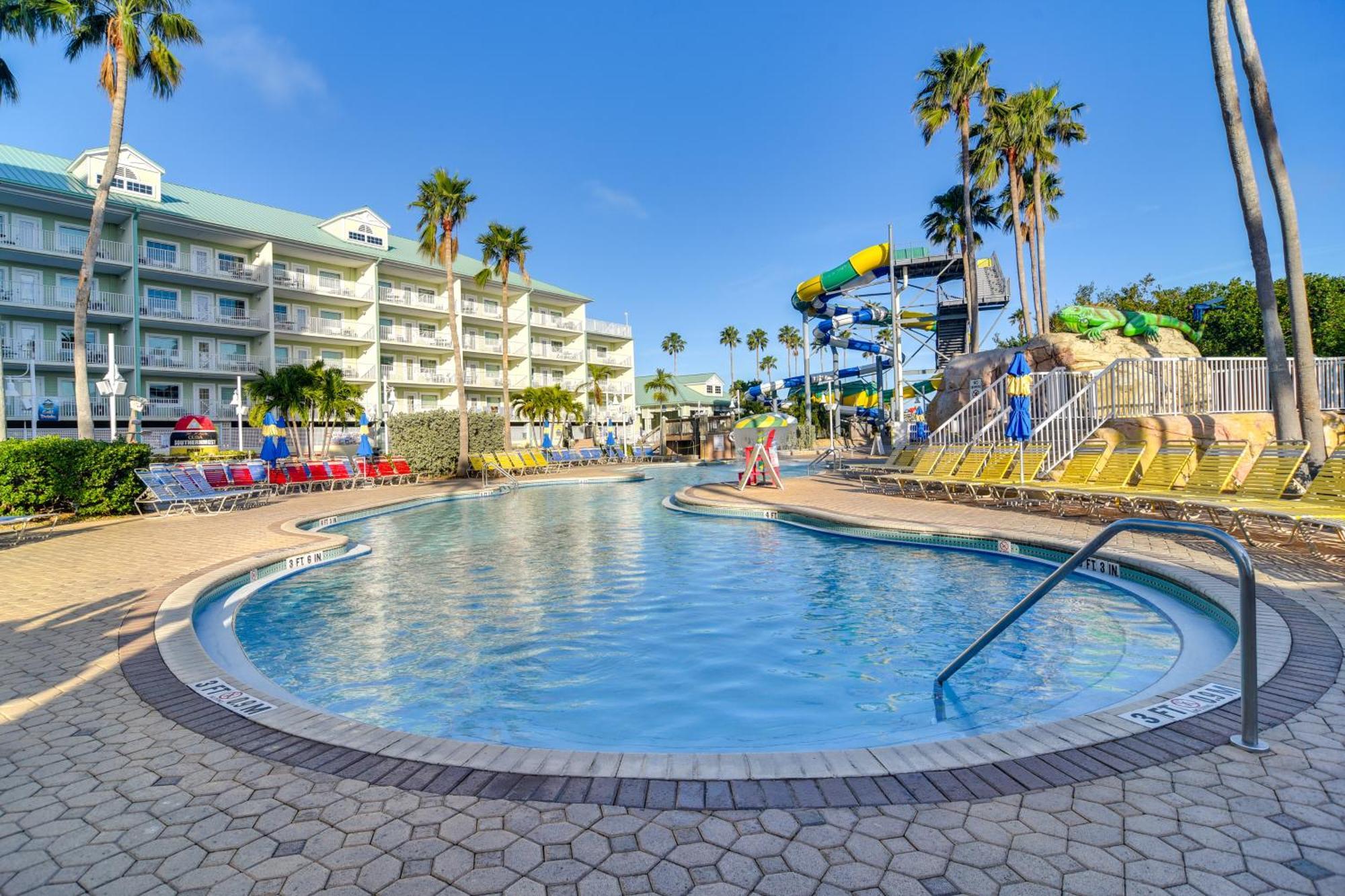 Waterfront Condo With Water Park, Walk To The Beach! 클리어워터 비치 외부 사진